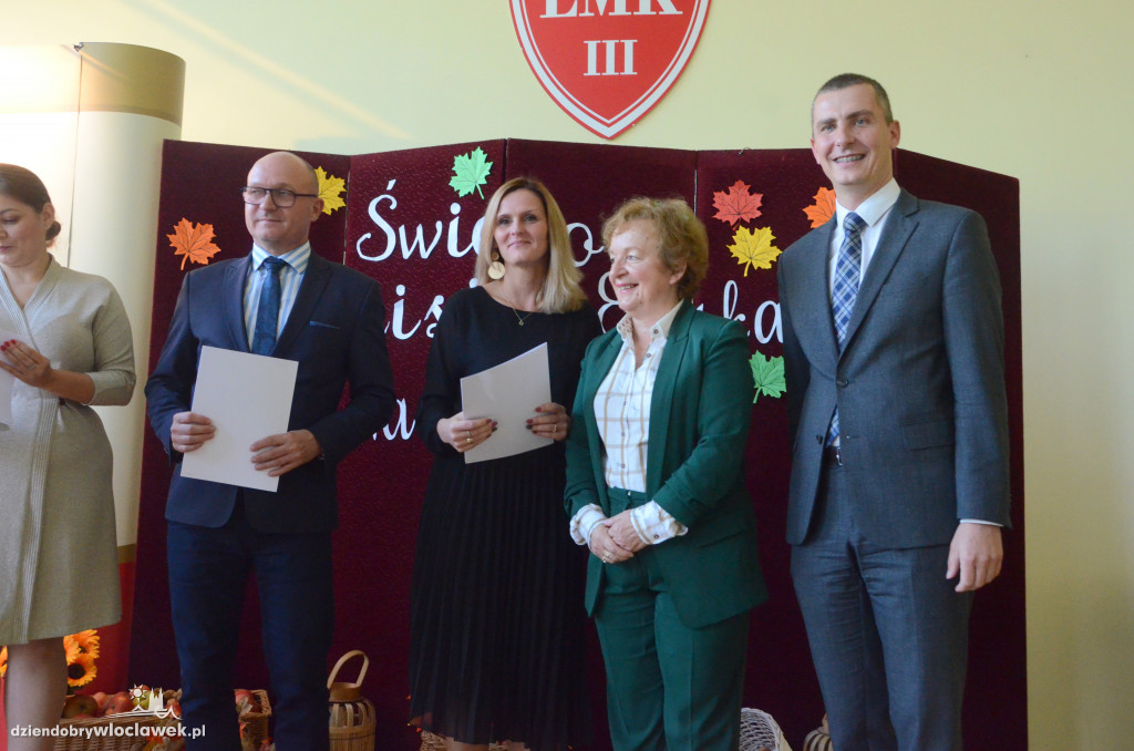Prezydent wręczył najlepszym nauczycielom nagrody