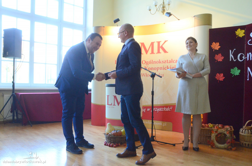Prezydent wręczył najlepszym nauczycielom nagrody