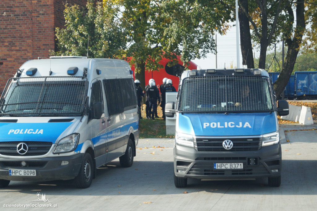 Policja gotowa na mecz podwyższonego ryzyka