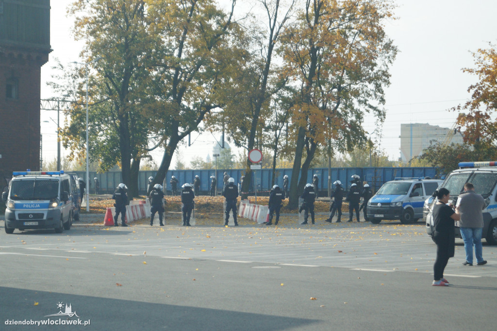 Policja gotowa na mecz podwyższonego ryzyka
