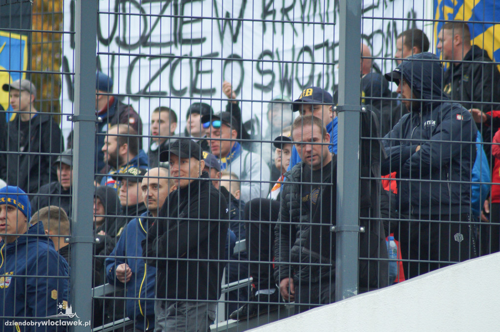 Kibice na meczu Włocłavia vs Elana
