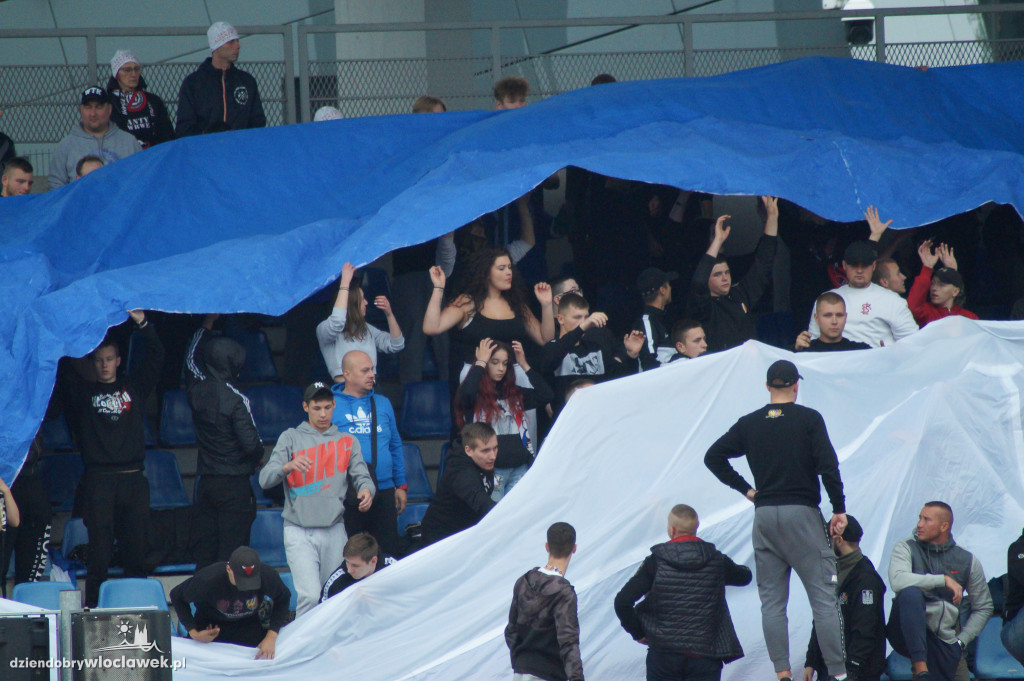 Kibice na meczu Włocłavia vs Elana