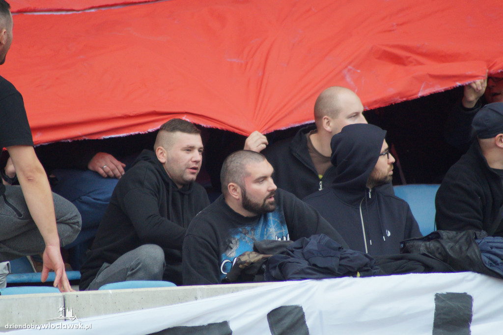 Kibice na meczu Włocłavia vs Elana
