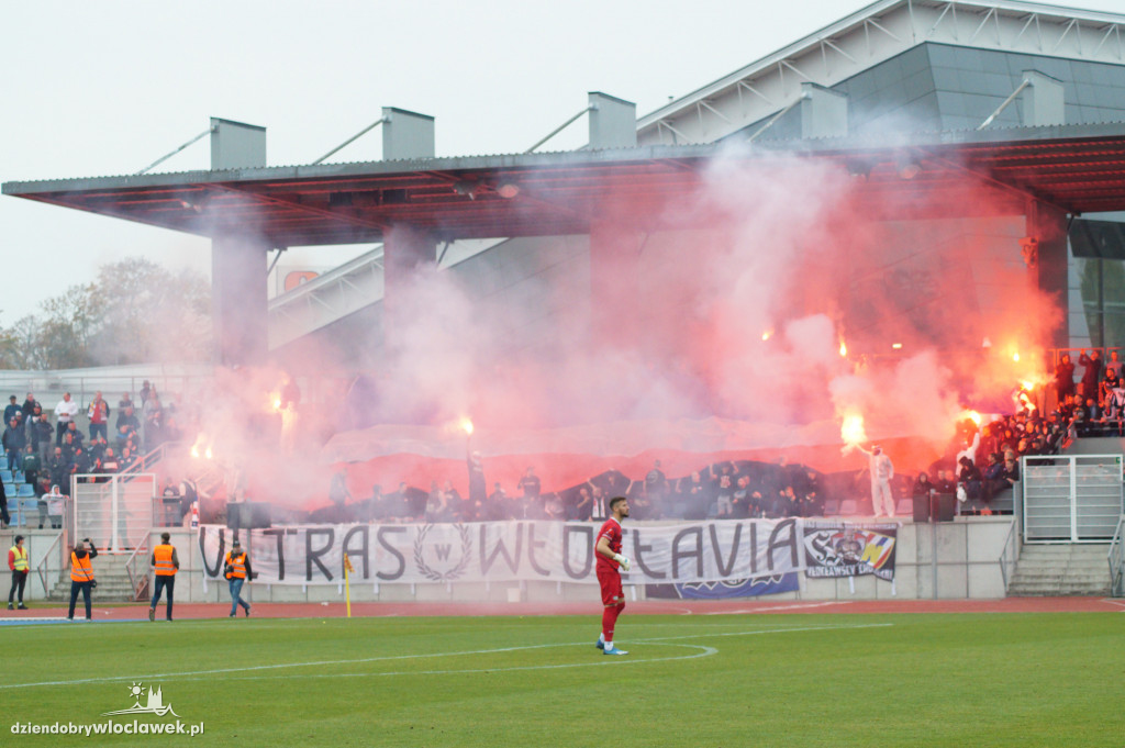 Kibice na meczu Włocłavia vs Elana