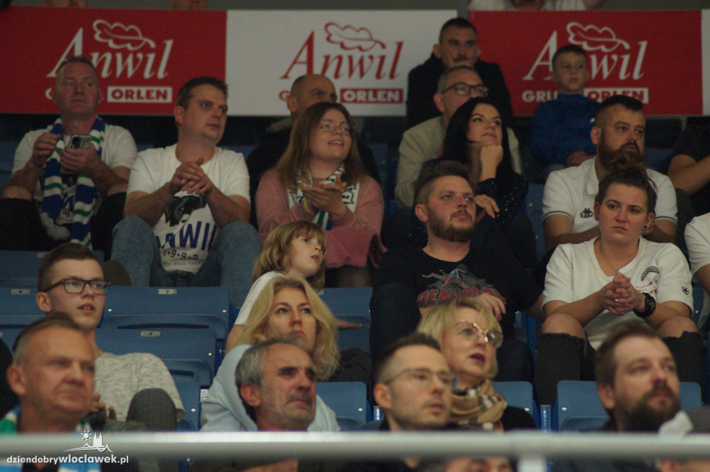Kibice na meczu Anwil vs Karhu