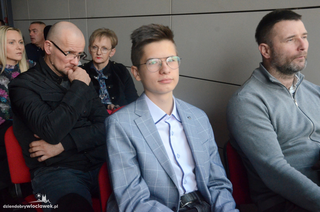 Fundacja ANWIL przyznała stypendia najzdolniejszym