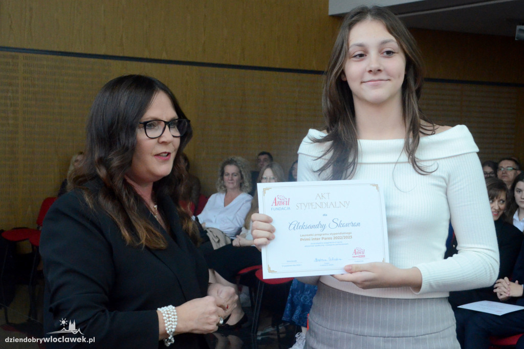 Fundacja ANWIL przyznała stypendia najzdolniejszym