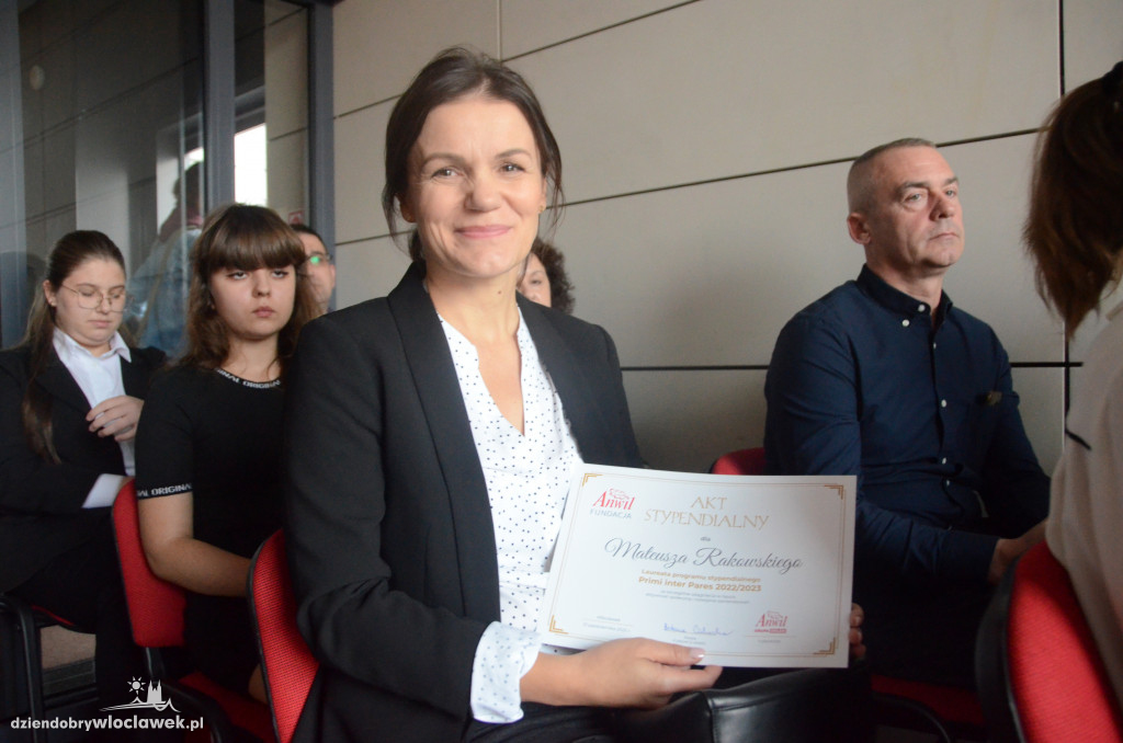Fundacja ANWIL przyznała stypendia najzdolniejszym