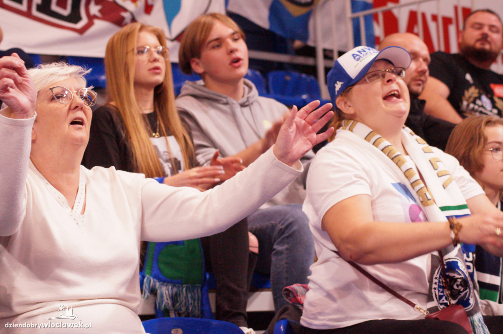 Kibice na meczu Anwil Włocławek PGE Spójnia Stargard