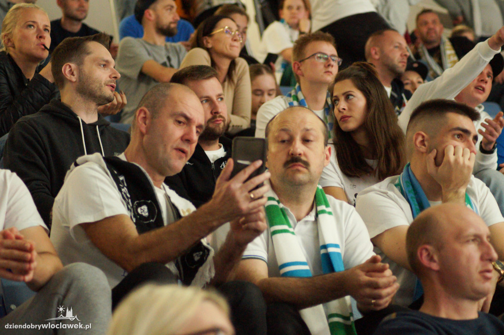 Kibice na meczu Anwil vs King