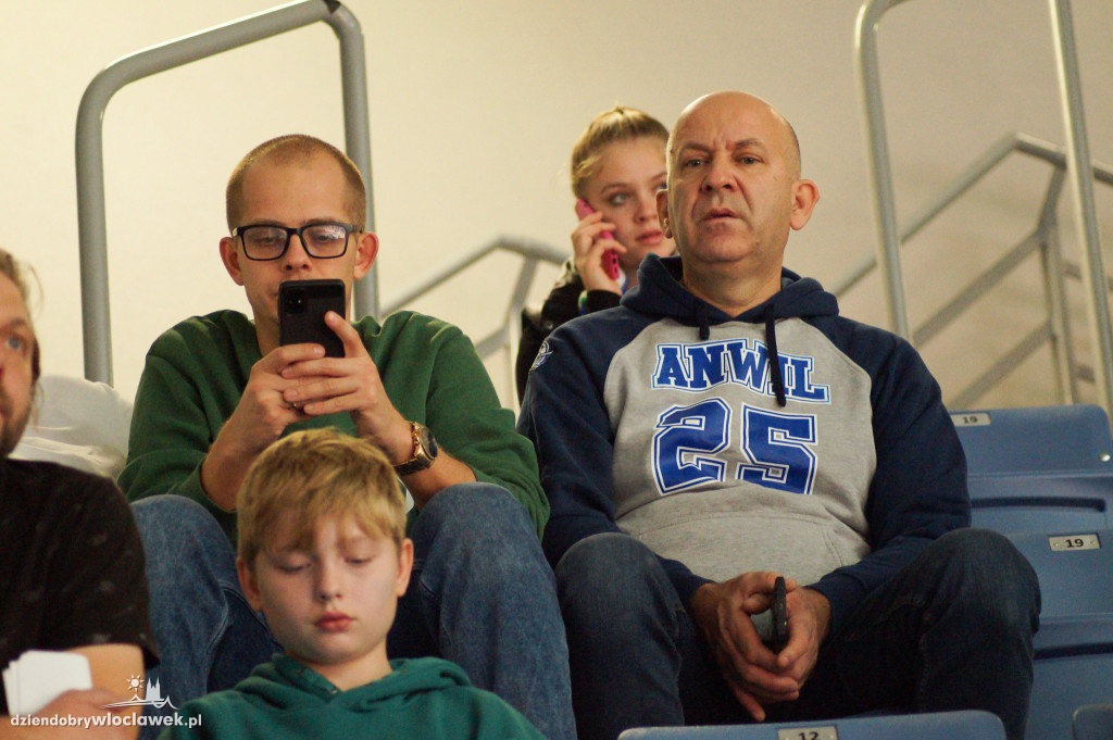 Kibice na meczu Anwil vs King