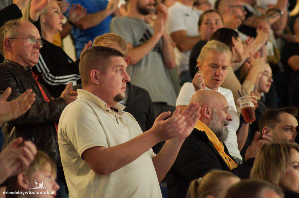 Kibice na meczu Anwil vs King