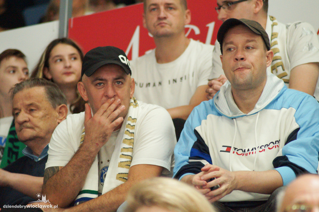 Kibice na meczu Anwil vs King