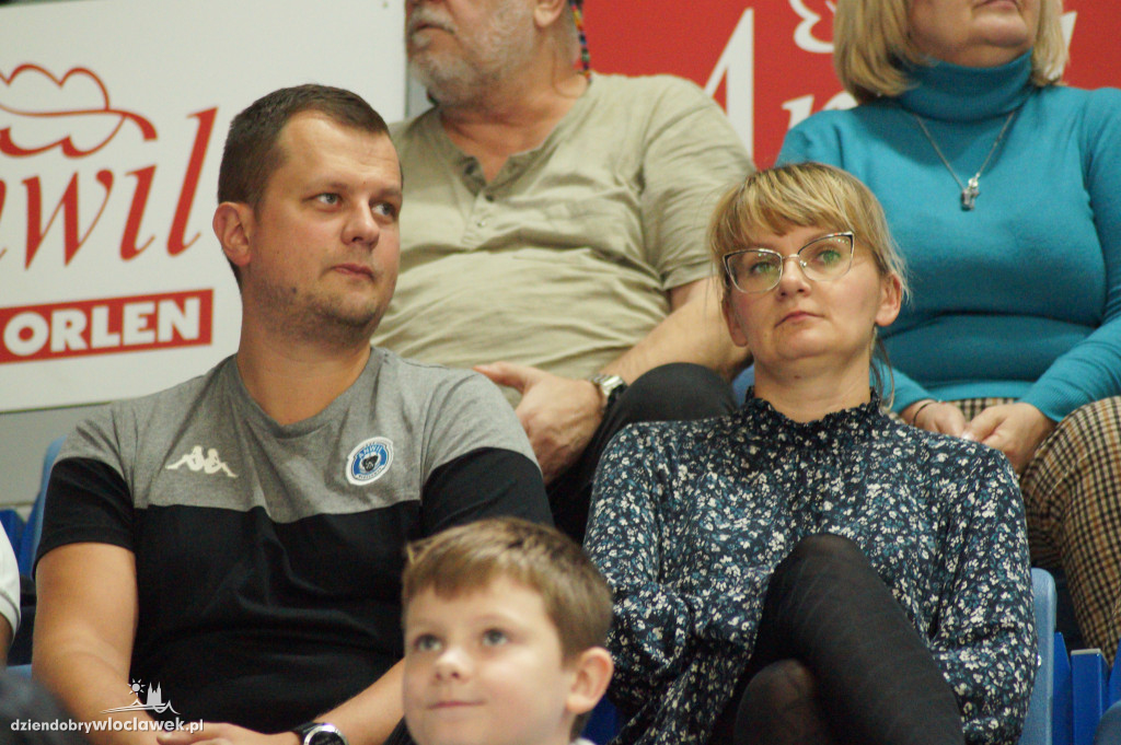 Kibice na meczu Anwil vs King