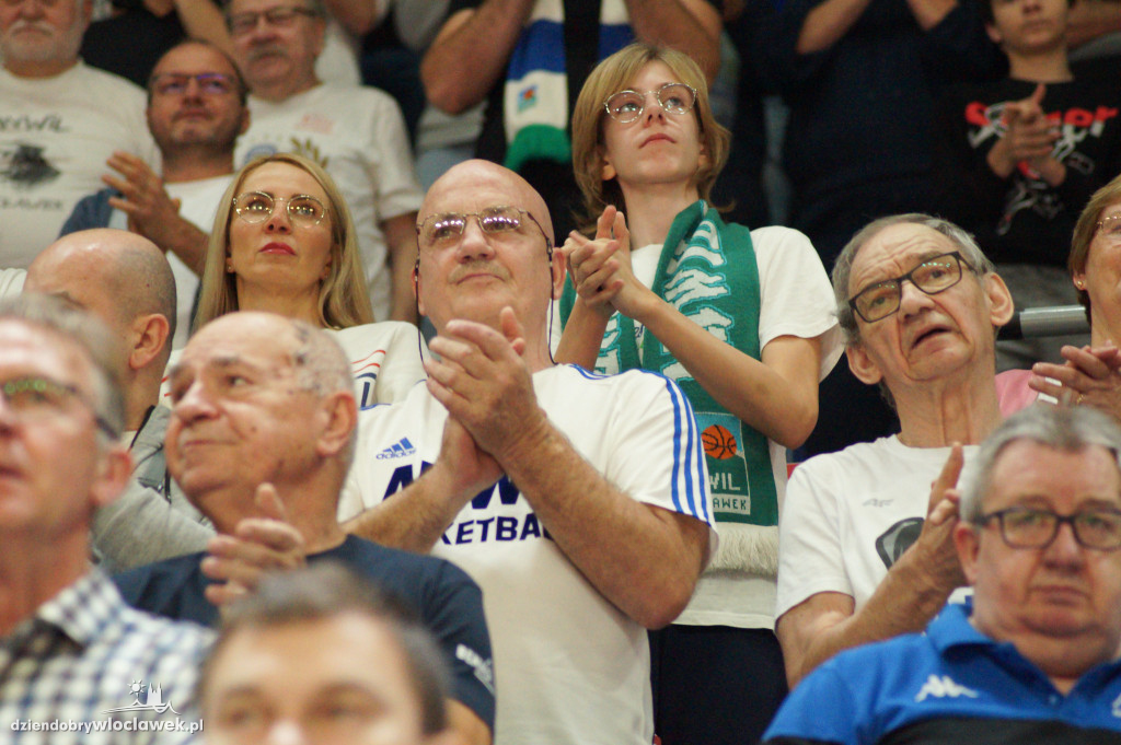 Kibice na meczu Anwil vs King