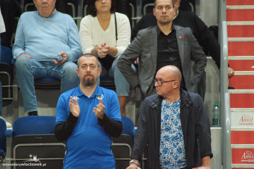 Kibice na meczu Anwil vs King