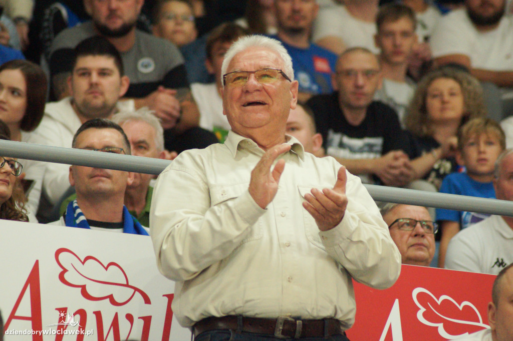 Kibice na meczu Anwil vs King