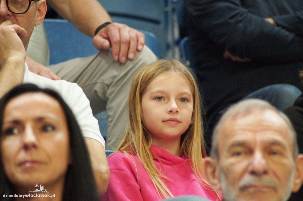 Kibice na meczu Anwil vs King