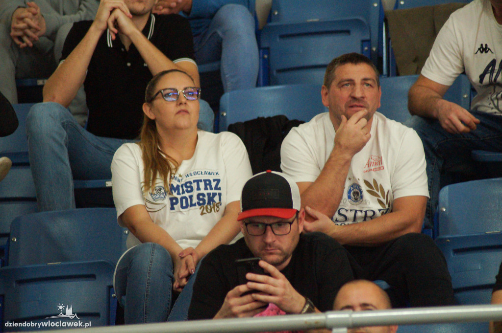 Kibice na meczu Anwil vs King