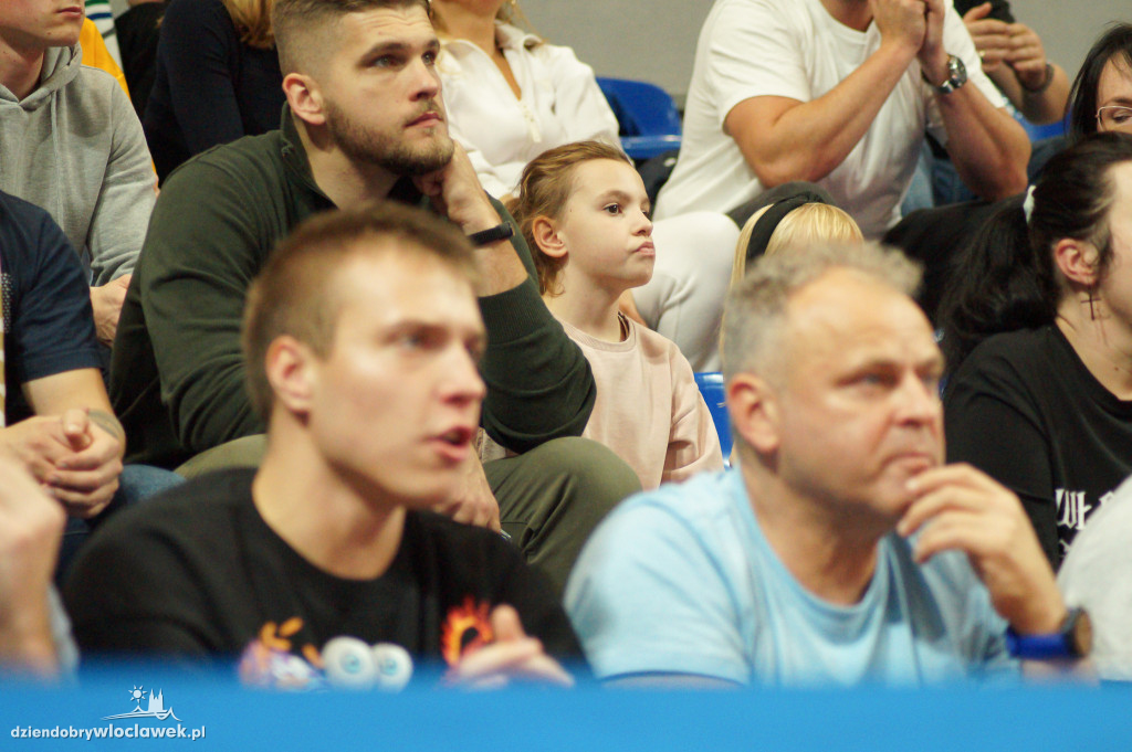 Kibice na meczu Anwil vs King