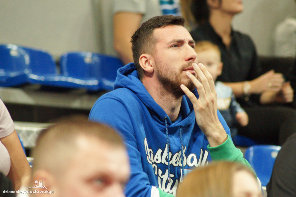 Kibice na meczu Anwil vs King