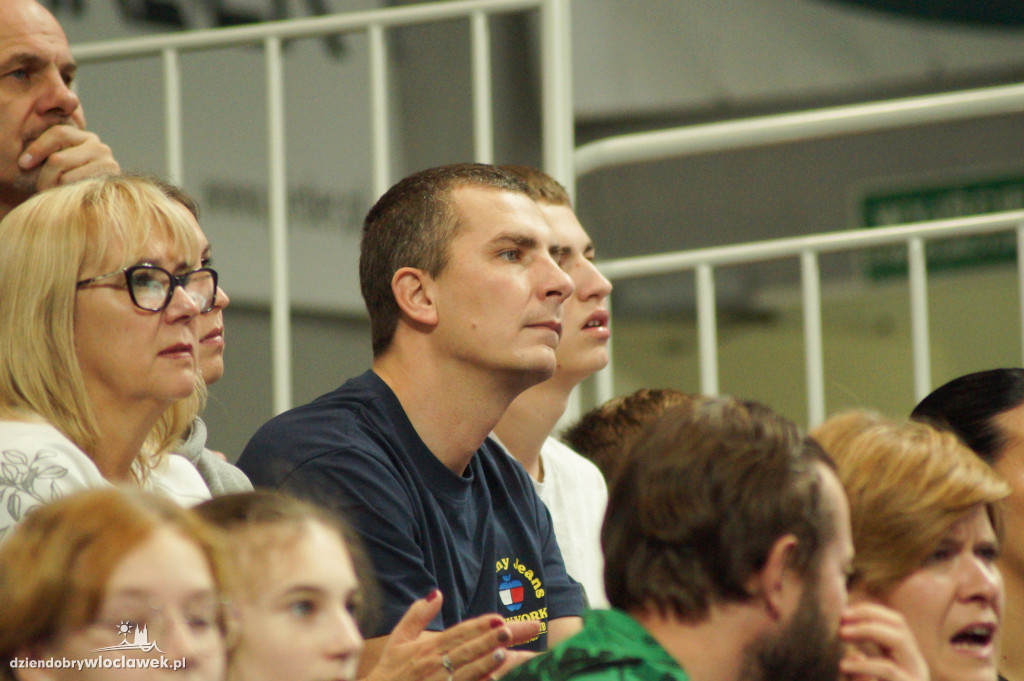 Kibice na meczu Anwil vs King
