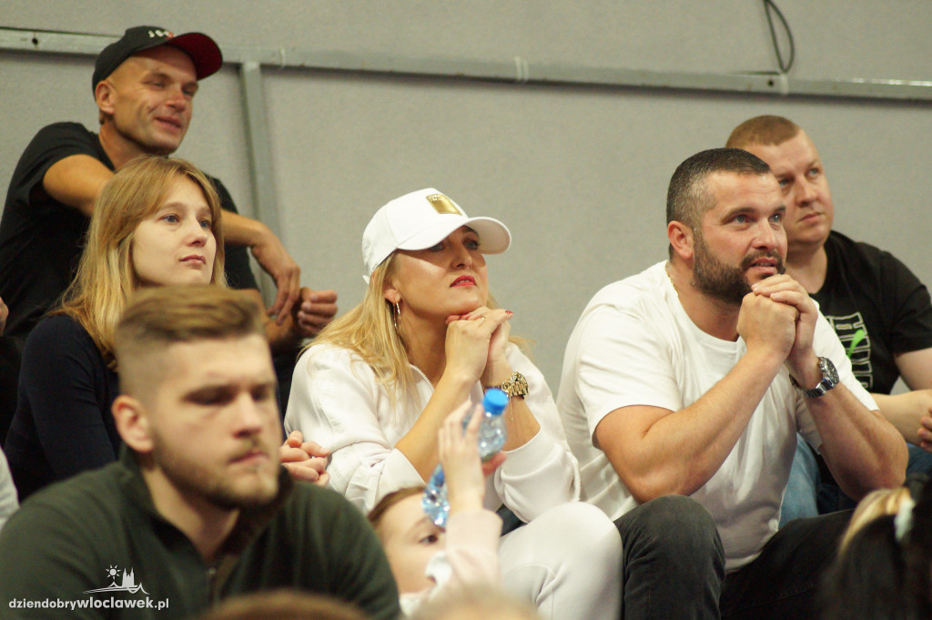 Kibice na meczu Anwil vs King