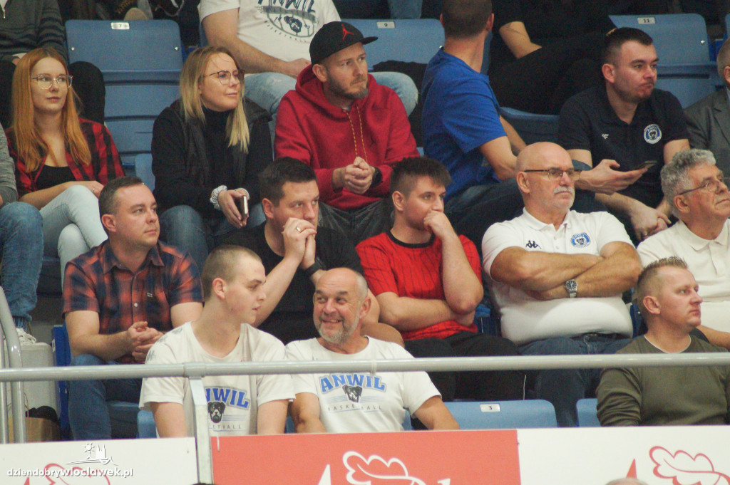 Kibice na meczu Anwil vs King