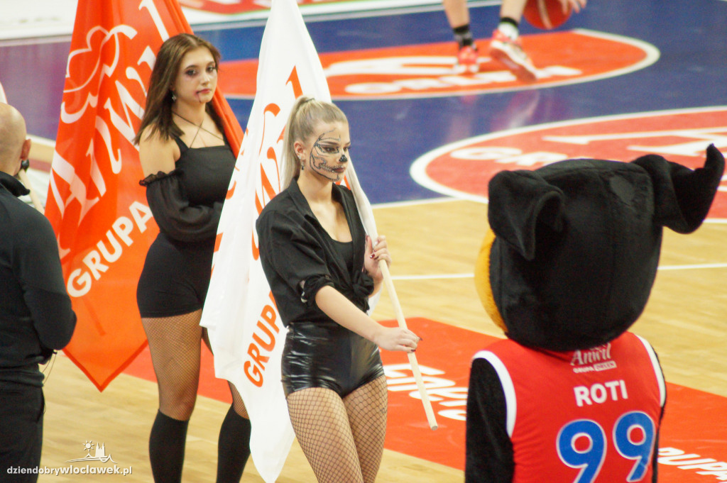 Halloweenowe cheerleaderki Anwilu
