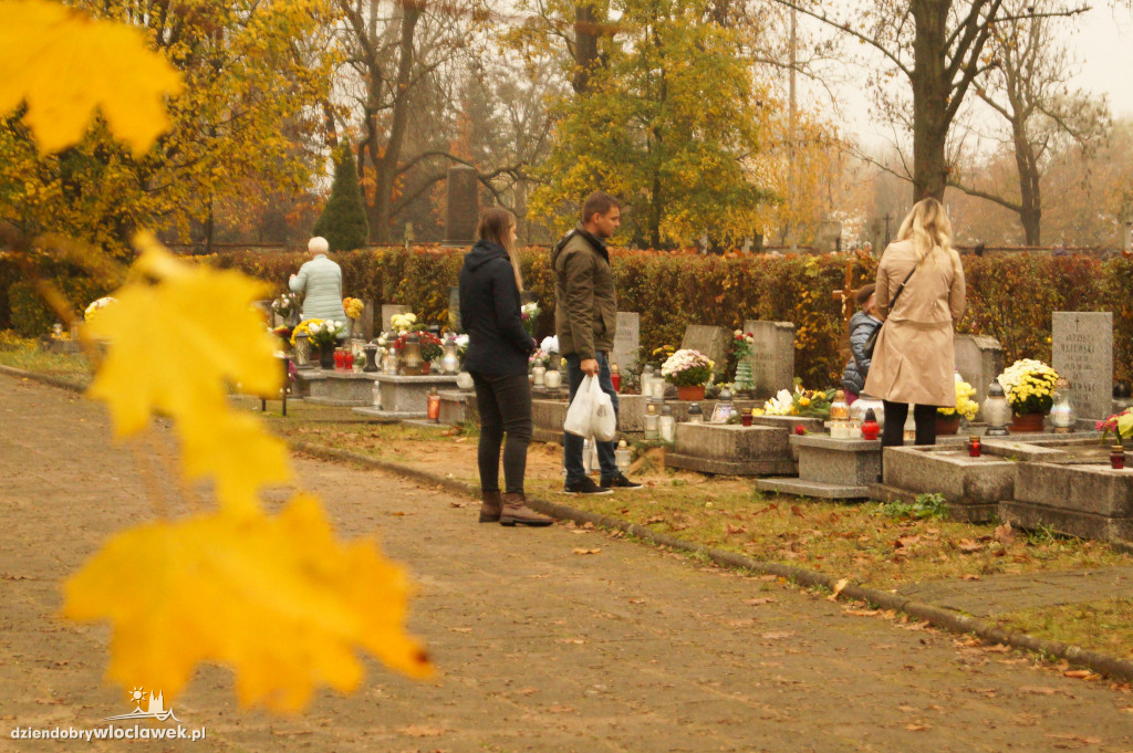 Wszystkich Świętych na cmentarzu we Włocławku