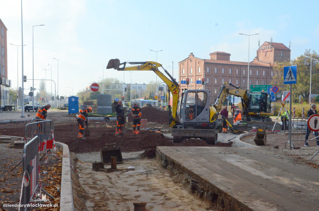 Trwa przebudowa ronda przy sądzie