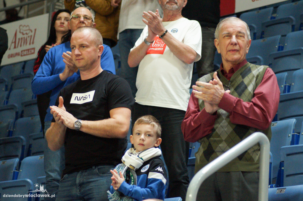 Kibice na meczu Anwil vs Sporting