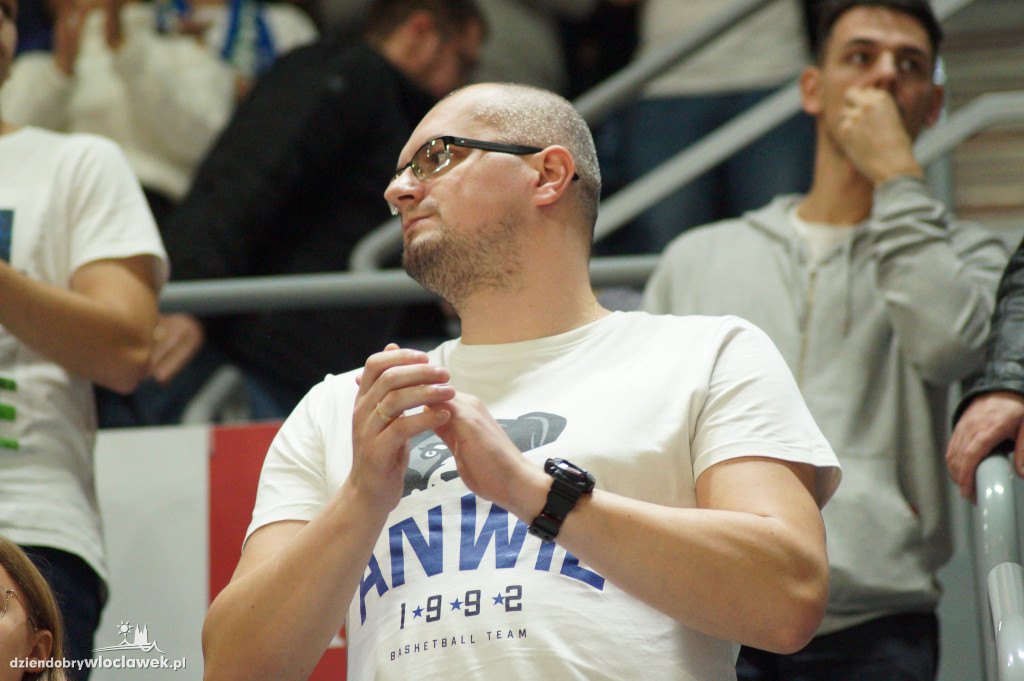Kibice na meczu Anwil vs Sporting