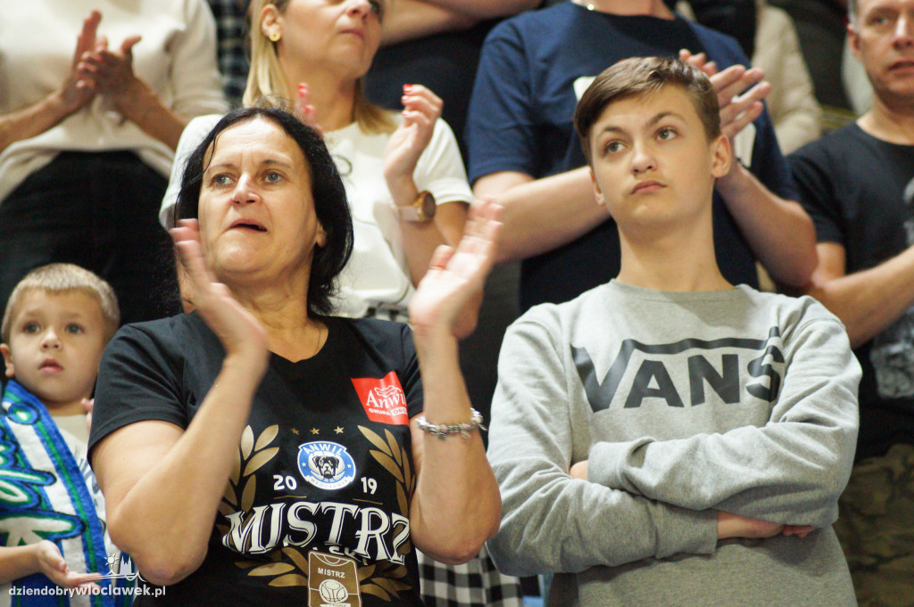 Kibice na meczu Anwil vs Sporting