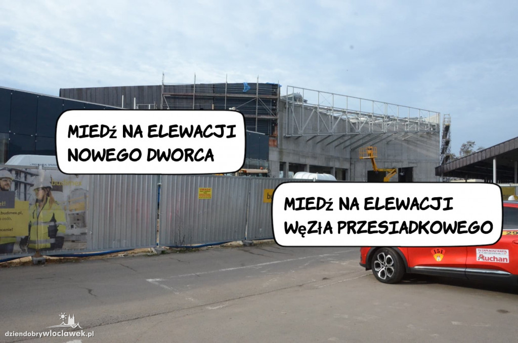 Montaż blachy miedzianej na nowym dworcu