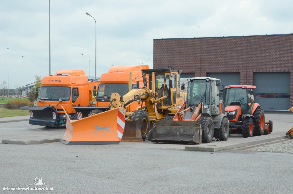 Drogowcy przygotowują się do zimy na autostradzie