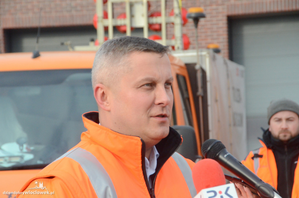 Drogowcy przygotowują się do zimy na autostradzie
