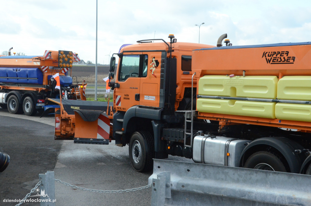 Drogowcy przygotowują się do zimy na autostradzie