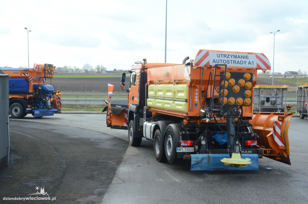 Drogowcy przygotowują się do zimy na autostradzie
