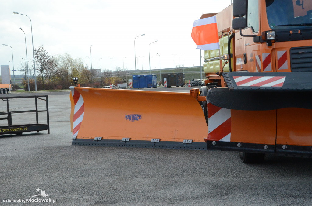 Drogowcy przygotowują się do zimy na autostradzie