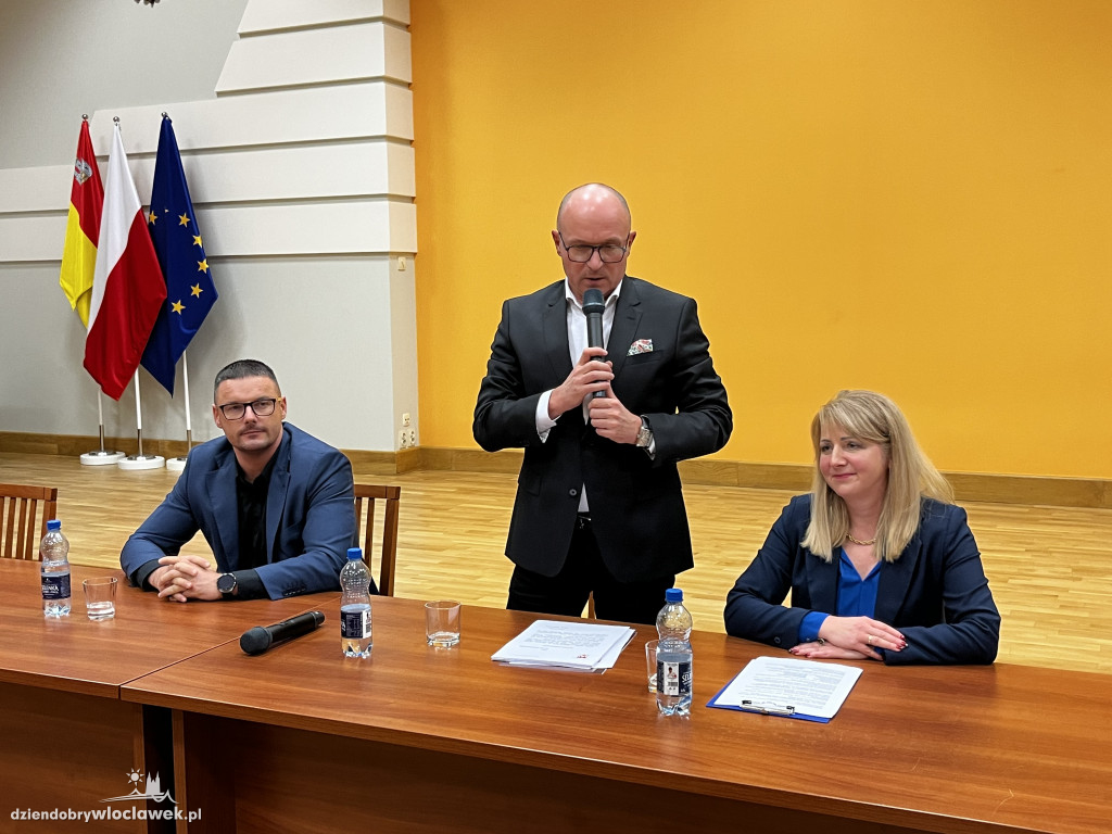 Wręczenie podziękowań za pomoc Ukrainie