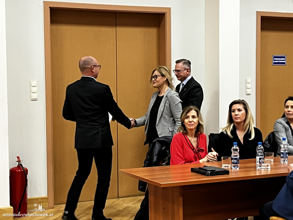 Wręczenie podziękowań za pomoc Ukrainie