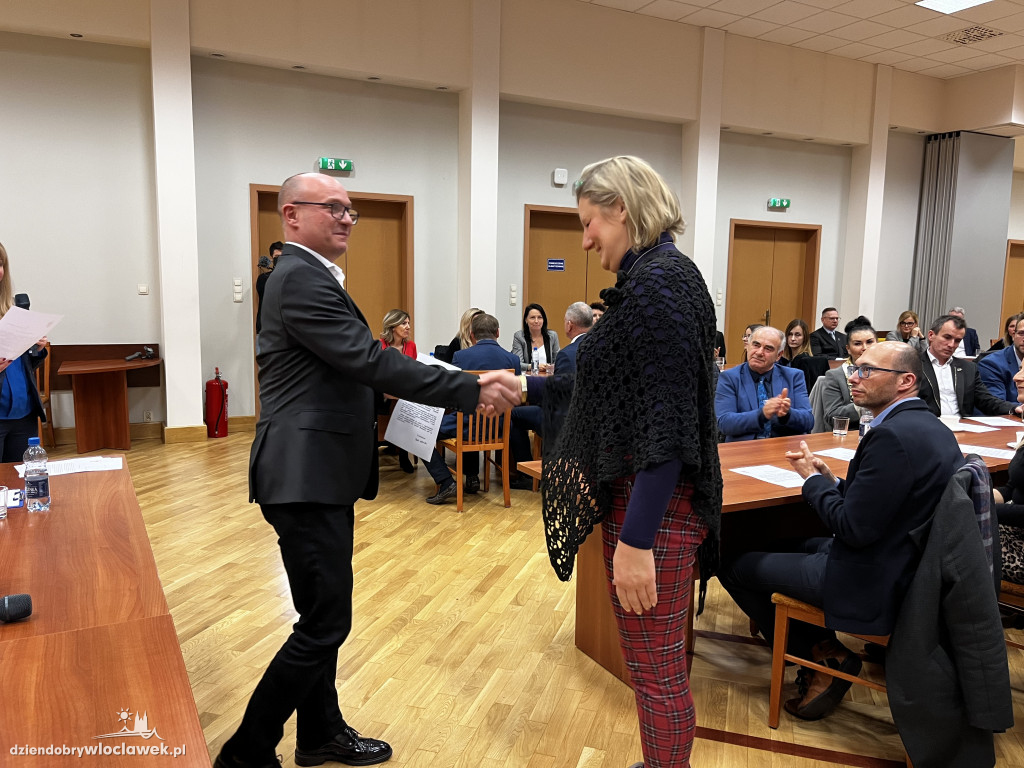 Wręczenie podziękowań za pomoc Ukrainie
