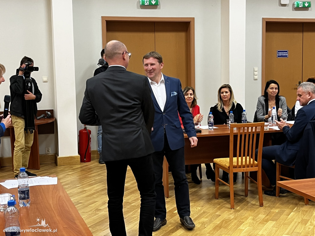 Wręczenie podziękowań za pomoc Ukrainie
