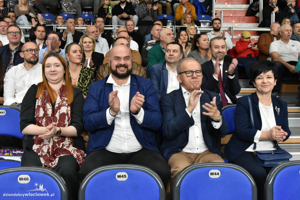 Twarde Pierniki Toruń vs Anwil Włocławek [74:84]