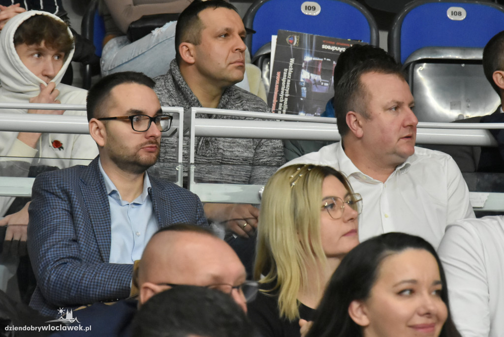 Twarde Pierniki Toruń vs Anwil Włocławek [74:84]