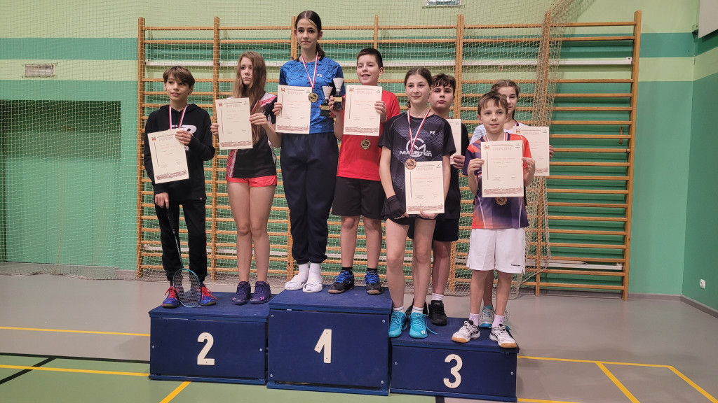 9 medali zawodników UKS START Smólnik