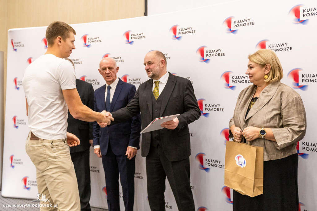 KK Włocławek i F. Barański z kasą od...
