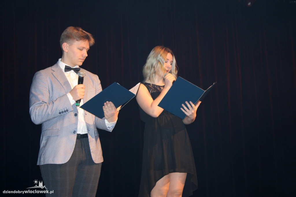 Andrzejkowy Talent Show dla Oli i Gabrysi