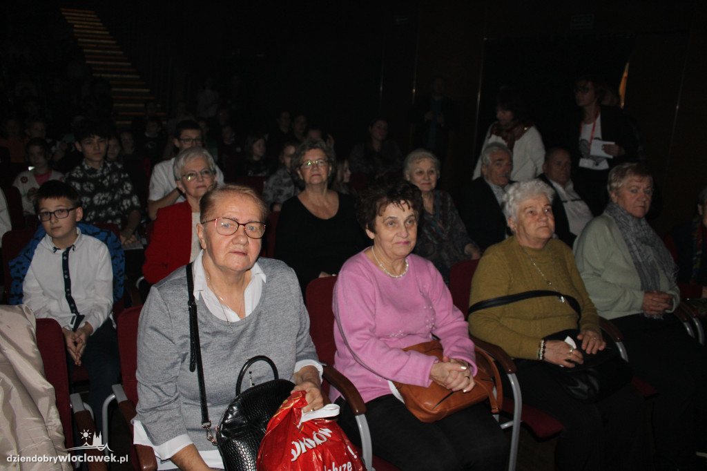 Andrzejkowy Talent Show dla Oli i Gabrysi